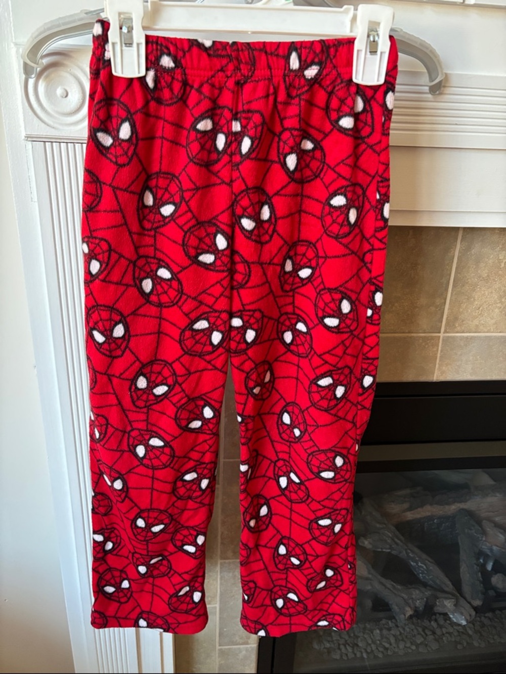 Kids Red Spider Web Fleece Pajama Pants Size S(6/7)